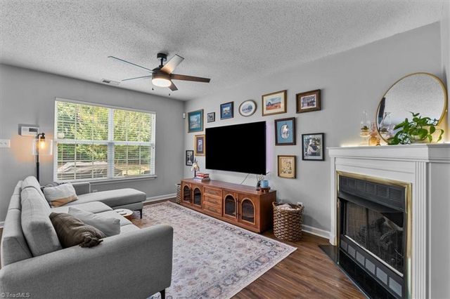 5602 Harbor House Drive, Greensboro, NC 27410