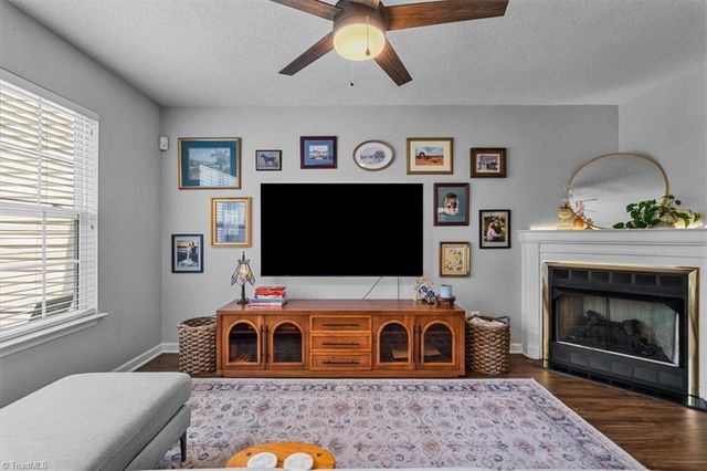 5602 Harbor House Drive, Greensboro, NC 27410