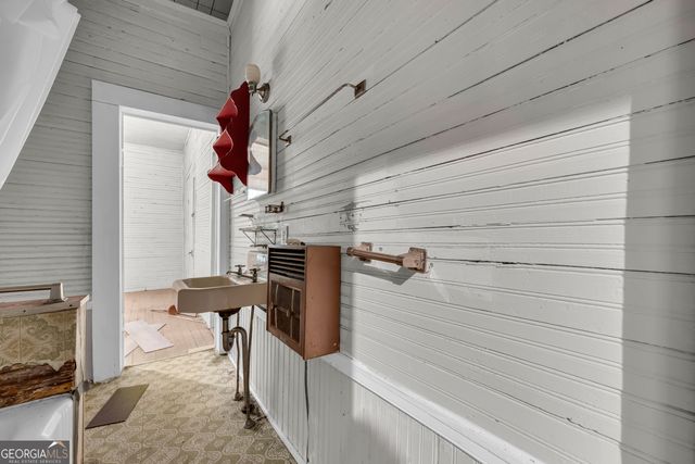 1104 Lexington Highway, Elberton, GA 30635