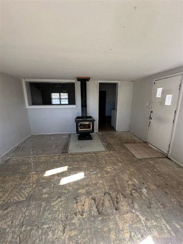 118 NE Angus, Lawton, OK 73507