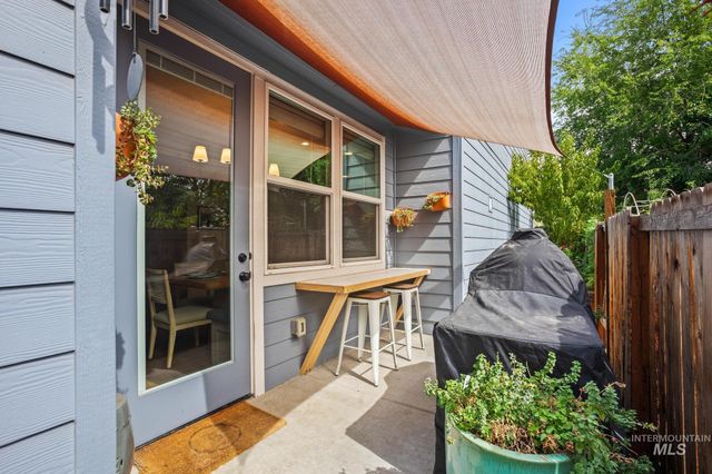 2320 N 16th St, Boise, ID 83702