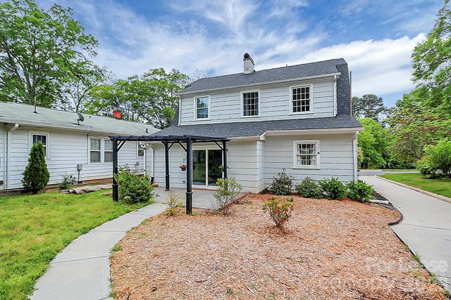 408 W 6th Avenue, Gastonia, NC 28052
