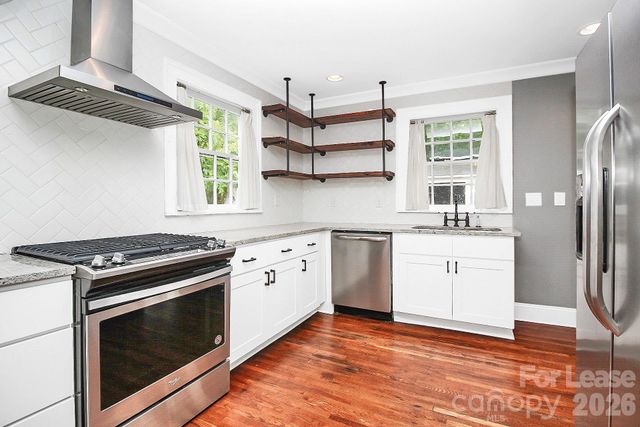 408 W 6th Avenue, Gastonia, NC 28052
