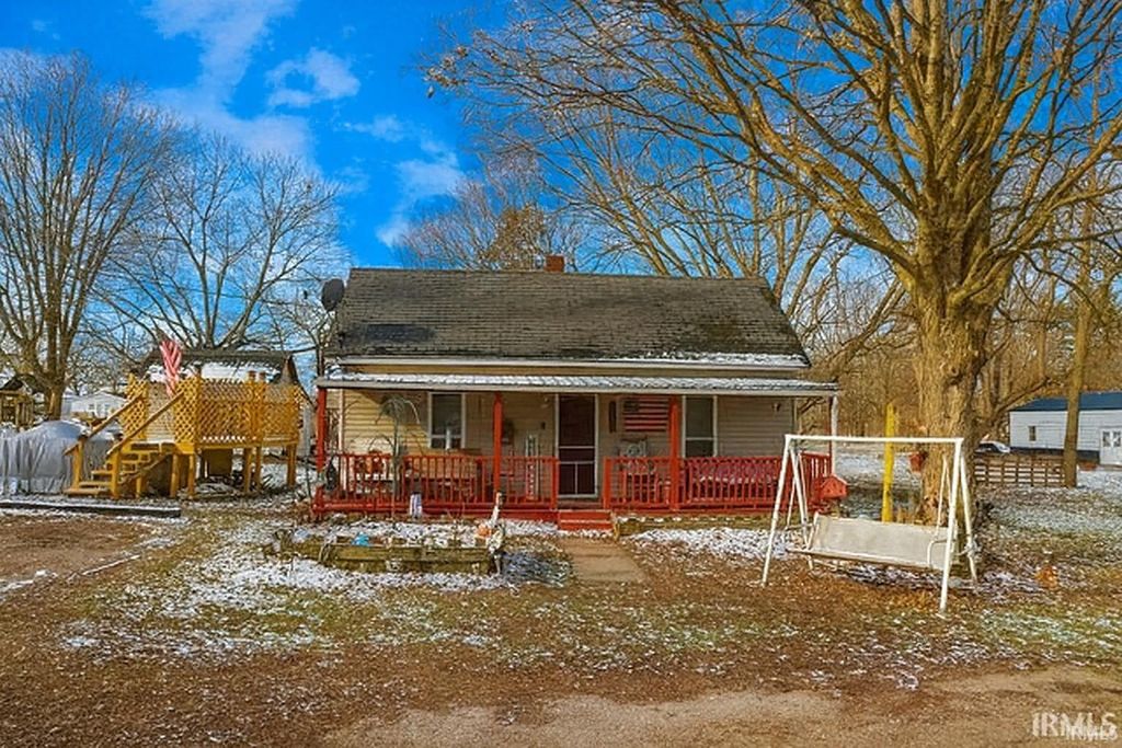 6862 N Jackson Street, Attica, IN 47918