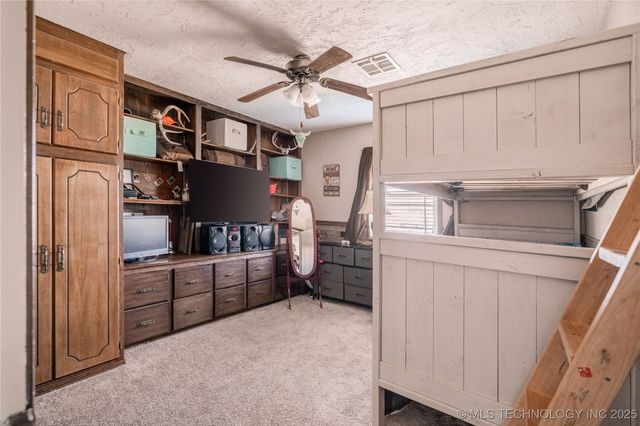 7079 Sweetgum Road, Kingston, OK 73439