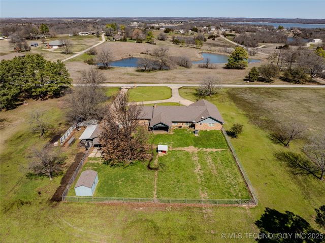 7079 Sweetgum Road, Kingston, OK 73439