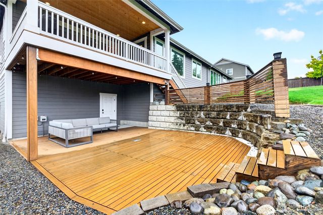 8019 119th Street E, Puyallup, WA 98373