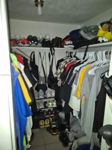 120 Royal Palm Rd 102, Hialeah Gardens, FL 33016