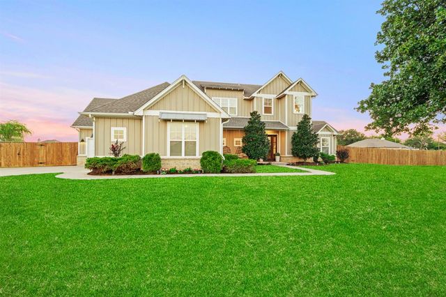 10690 N Country Drive, Edmond, OK 73034
