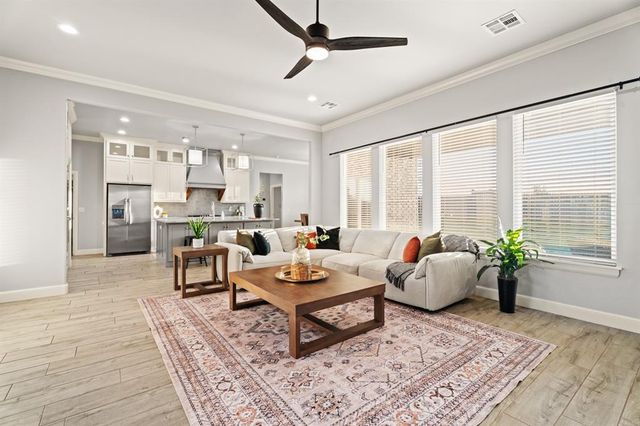 10690 N Country Drive, Edmond, OK 73034