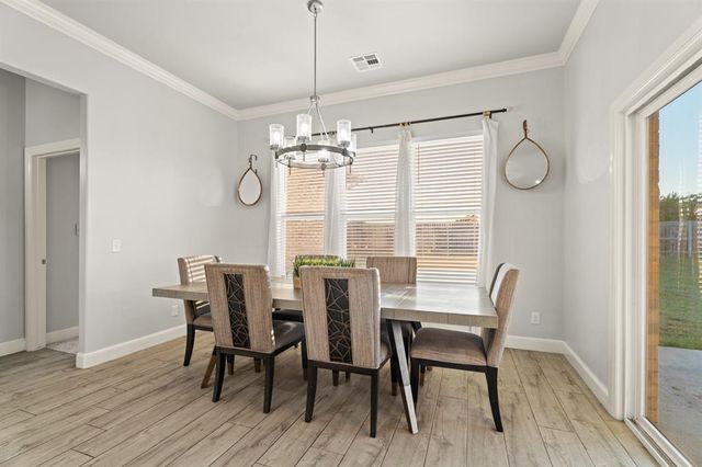 10690 N Country Drive, Edmond, OK 73034
