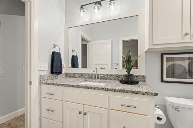 10690 N Country Drive, Edmond, OK 73034