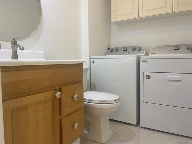 910 9th Way, West Palm Beach, FL 33407