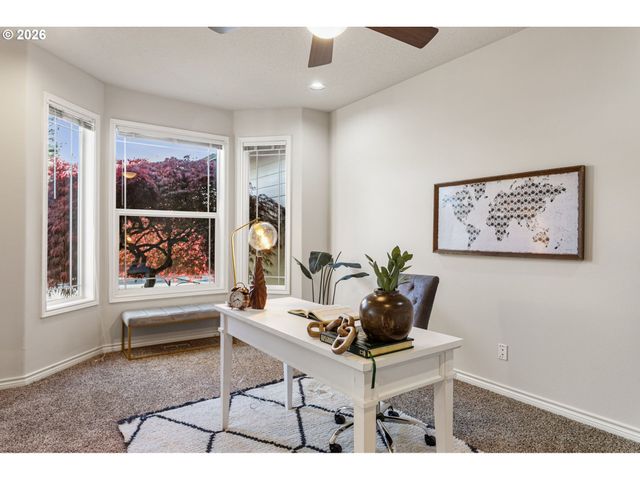 14361 Nw EAGLERIDGE Ln, Portland, OR 97229