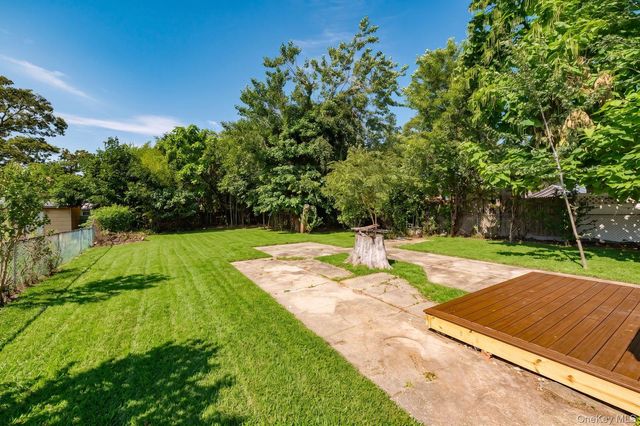 125 Sunset Avenue, Selden, NY 11784
