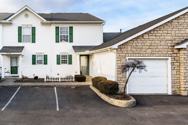 4644 Hobson Drive, 13D, Columbus, OH 43228