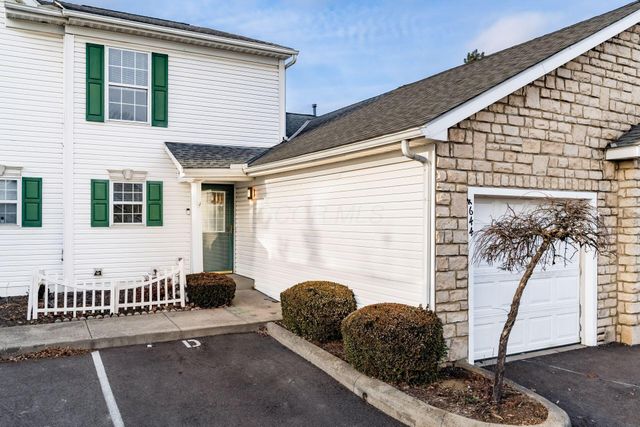 4644 Hobson Drive, 13D, Columbus, OH 43228