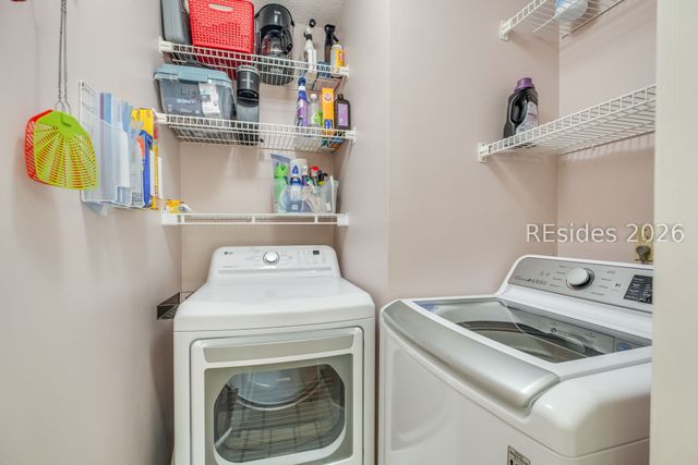 70 Shipyard Dr Apt 139, Hilton Head Island, SC 29928