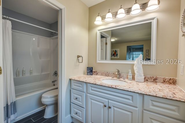 70 Shipyard Dr Apt 139, Hilton Head Island, SC 29928