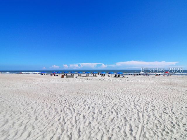 70 Shipyard Dr Apt 139, Hilton Head Island, SC 29928