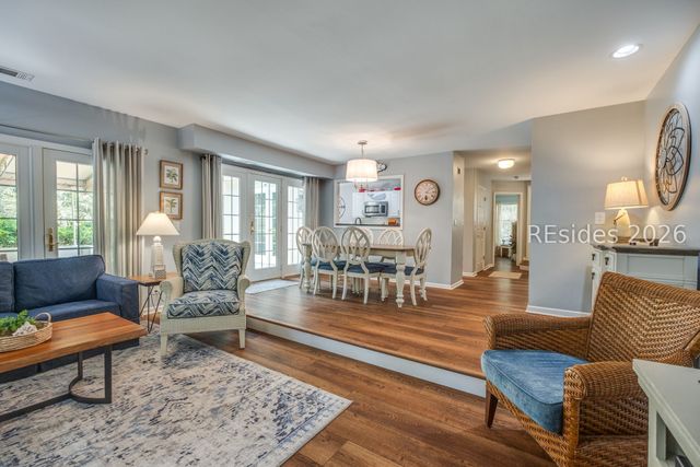 70 Shipyard Dr Apt 139, Hilton Head Island, SC 29928
