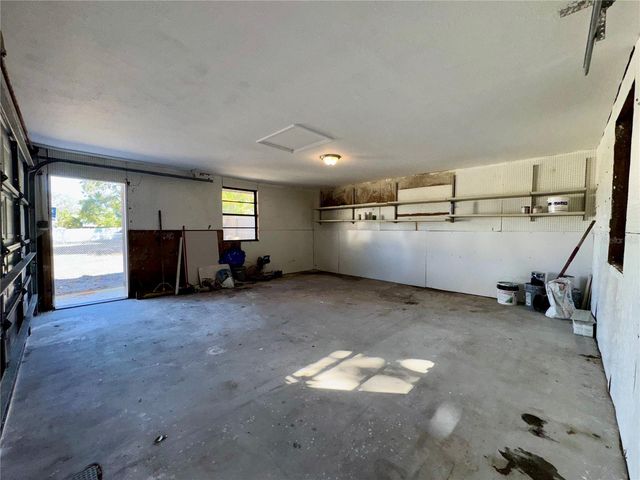 9805 N 46TH STREET, Tampa, FL 33617