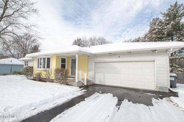 4 Rustyville Road, Colonie, NY 12211