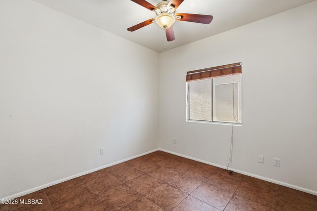 7704 S Trumpet Vine Avenue, Tucson, AZ 85747