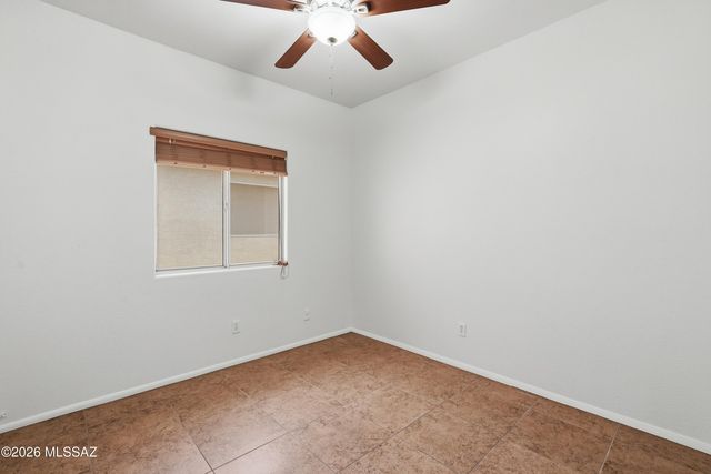 7704 S Trumpet Vine Avenue, Tucson, AZ 85747