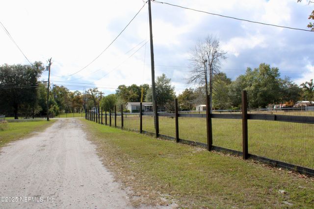 3990 APPALOOSA Road, Middleburg, FL 32068