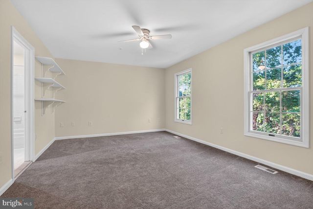 7932 BLUE GRAY CIR, Manassas, VA 20109