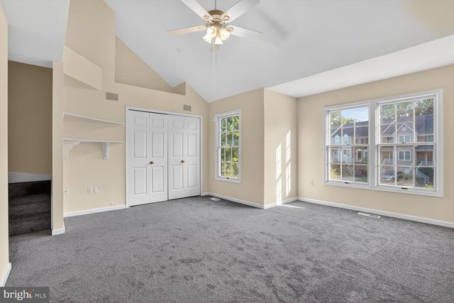 7932 BLUE GRAY CIR, Manassas, VA 20109