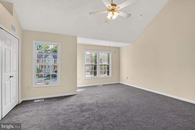 7932 BLUE GRAY CIR, Manassas, VA 20109