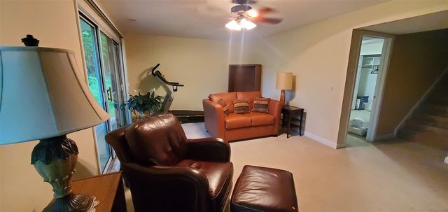 135 Rose Court, Battle Creek, MI 49015