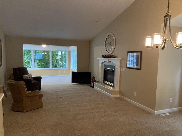 135 Rose Court, Battle Creek, MI 49015