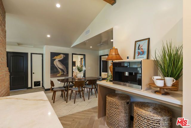 4440 Sylmar Avenue, Sherman Oaks, CA 91423