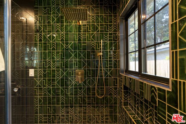 4440 Sylmar Avenue, Sherman Oaks, CA 91423