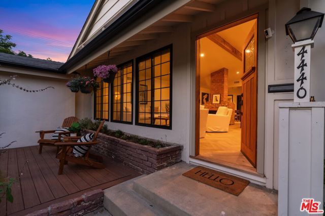 4440 Sylmar Avenue, Sherman Oaks, CA 91423