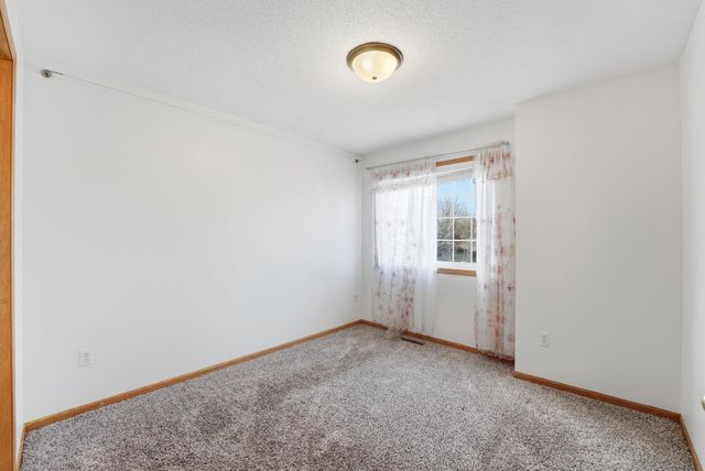 8824 Oregon Avenue N, Brooklyn Park, MN 55445