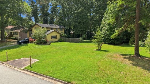 6600 Buckhurst Trail, Atlanta, GA 30349