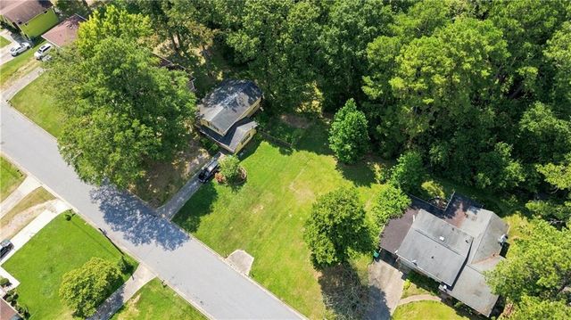 6600 Buckhurst Trail, Atlanta, GA 30349