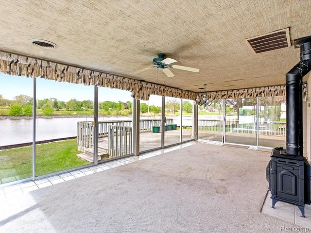 2857 Riverwood Court, Port Huron, MI 48060