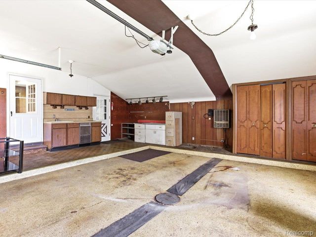 2857 Riverwood Court, Port Huron, MI 48060