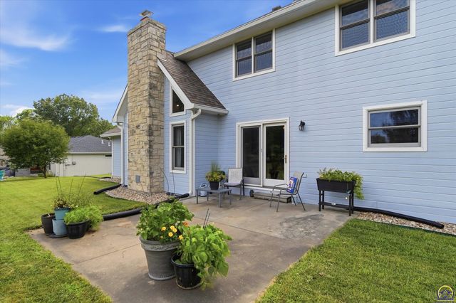 810 SW Mifflin RD, Topeka, KS 66606