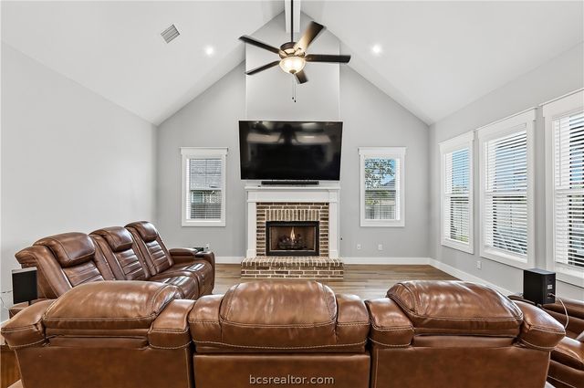 3509 Parmer Creek Court, College Station, TX 77845