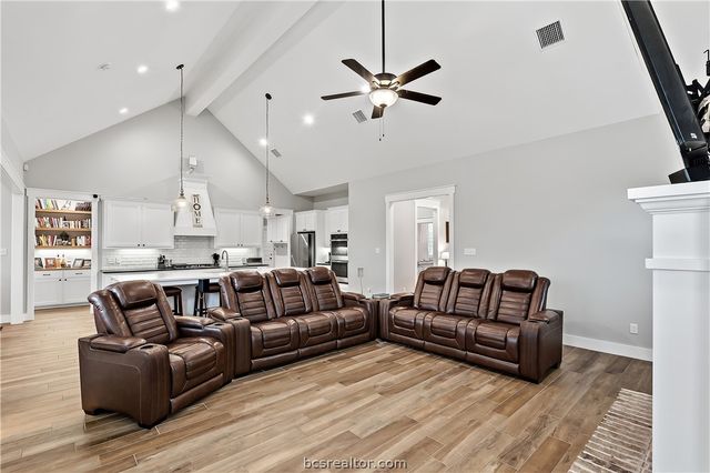 3509 Parmer Creek Court, College Station, TX 77845