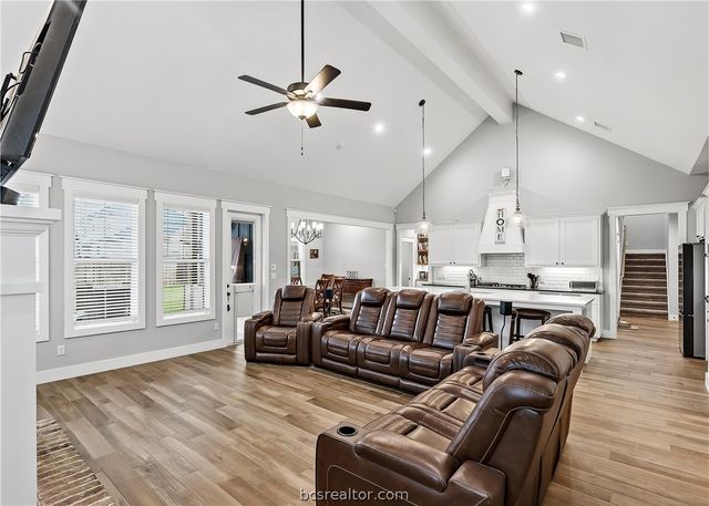 3509 Parmer Creek Court, College Station, TX 77845