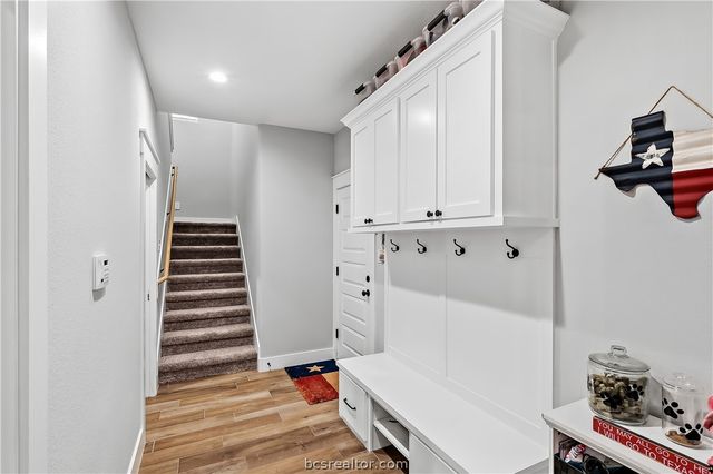 3509 Parmer Creek Court, College Station, TX 77845