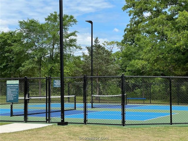 3509 Parmer Creek Court, College Station, TX 77845