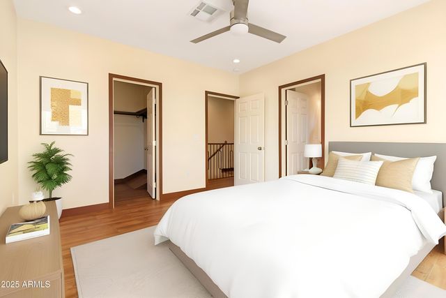 2014 W LAWRENCE Road, Phoenix, AZ 85015